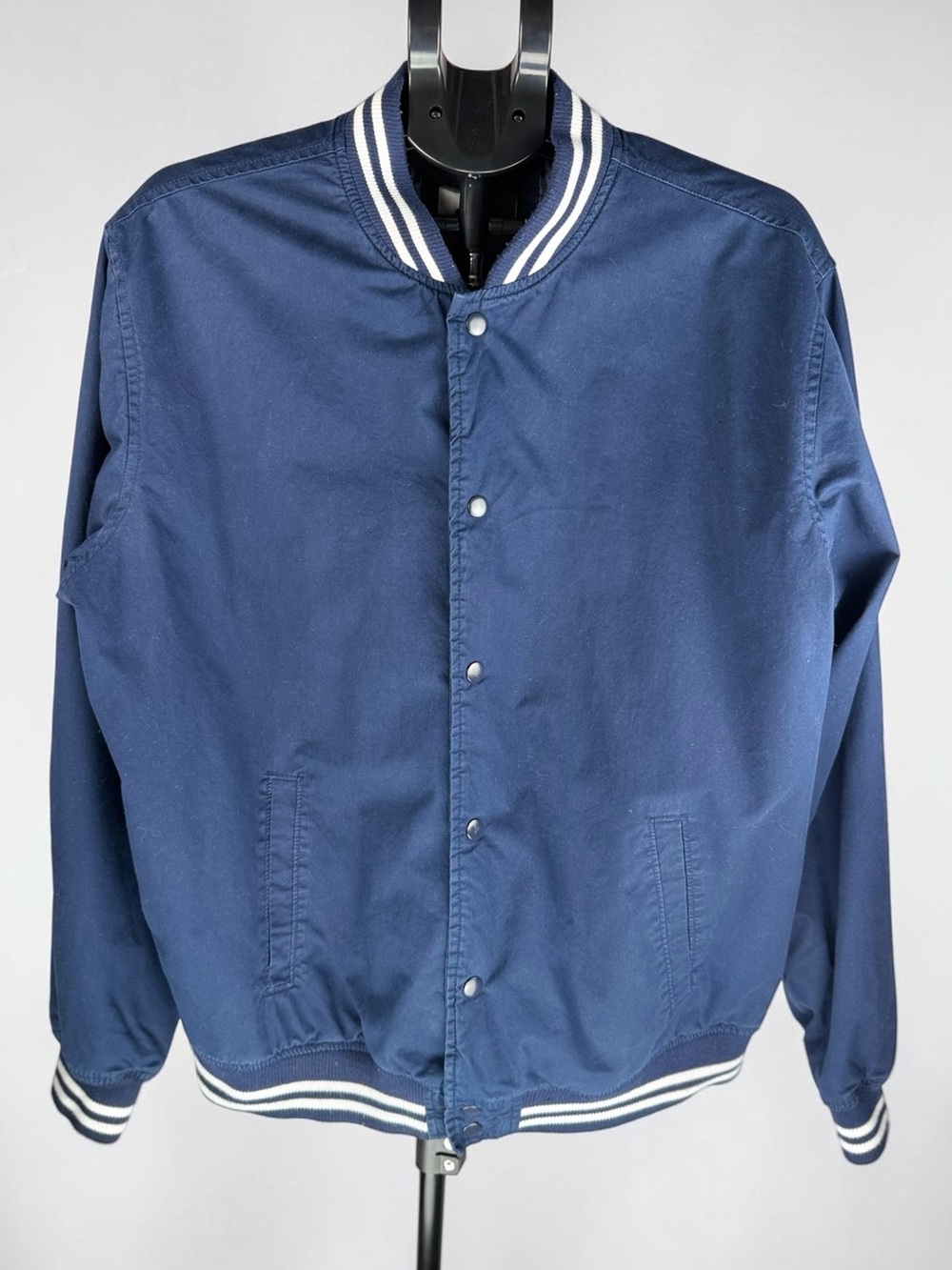 Old Navy Men’s XL Navy Cotton Varsity Bomber Jacket Striped Rib Trim Snap Front - Picture 3 of 17